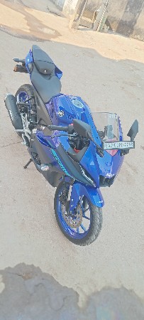 વિશ્વાસ અકબરી