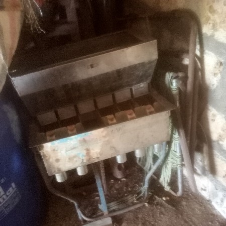 थंबनेल 2