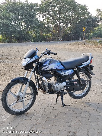 2015 નું મોડલ
1 ઓનર 
કિક વાળી