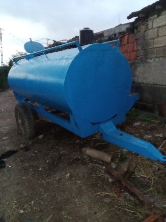 પાણી નુ ટેન્કર આપી દેવાનું શે