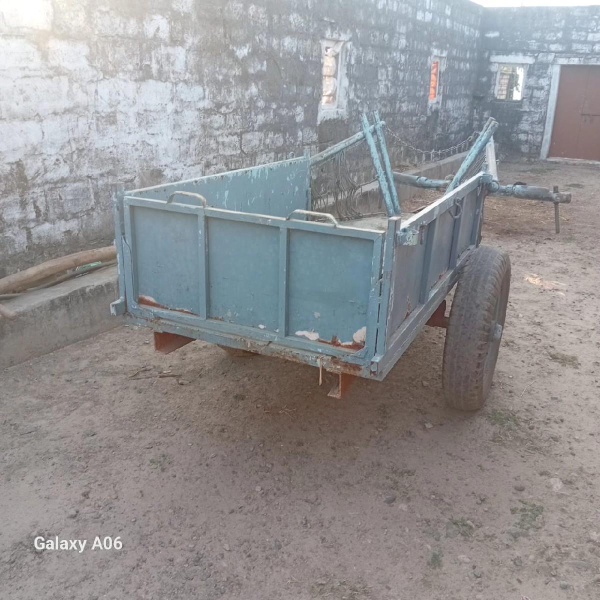 બળદ ગાડું વેચવાનું છે.