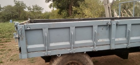 લારી વેશવાની છે