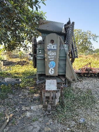 ગીતા ફાઈટર  થ્રેસર