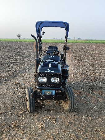 મિની ટ્રેક્ટર વેચવાનુ છે