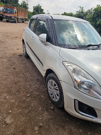 ગાડી વેચવાની છે