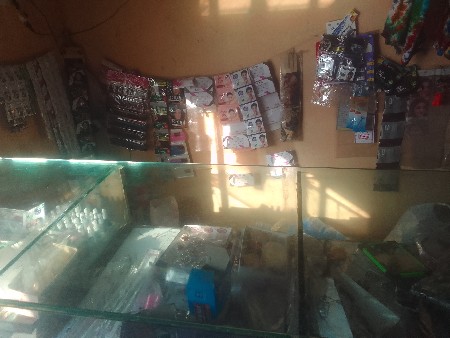 તમામ..માલ.કટલેરી.ચપલ