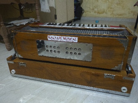 थंबनेल 2