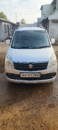 ગાડી વેચવાની છે