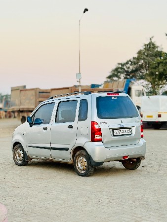 थंबनेल 4