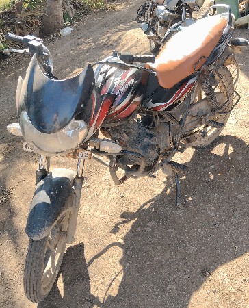 ડિશકવર ગાડી વેચવાની છે.