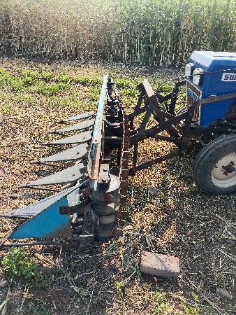 રીપર મસીન વેચવાનું છે