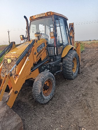 Jcb 3DX વેચવા નું છે