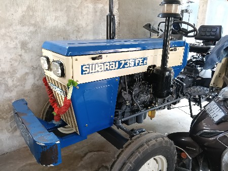 tractor swaraj 735fe