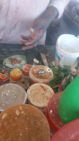 1  લેડીજ જોઈએ સે