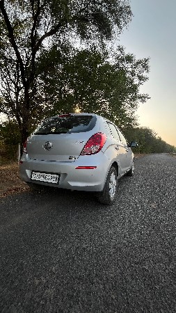 थंबनेल 2