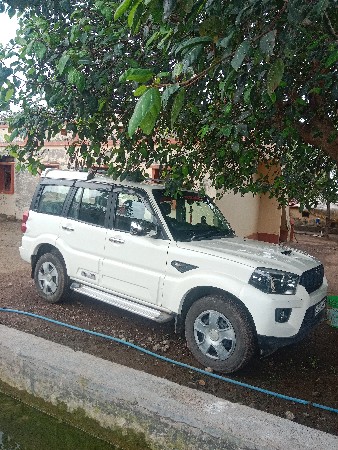 આ ગાડી વેચવાની છે