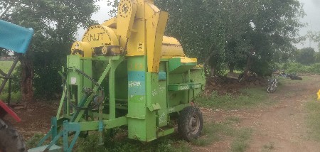 n J t થ્રેસર વેચવાનું છે