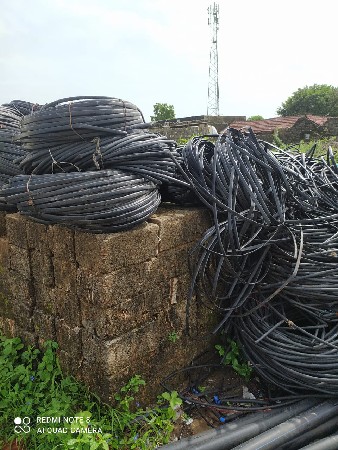 ટપક વેચવા માટે મણો