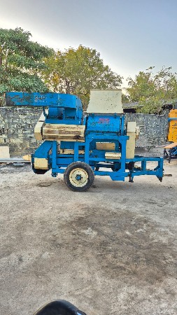 બજાજ ચકડી વેચવાની છે