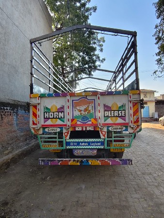 થંબનેલ 3