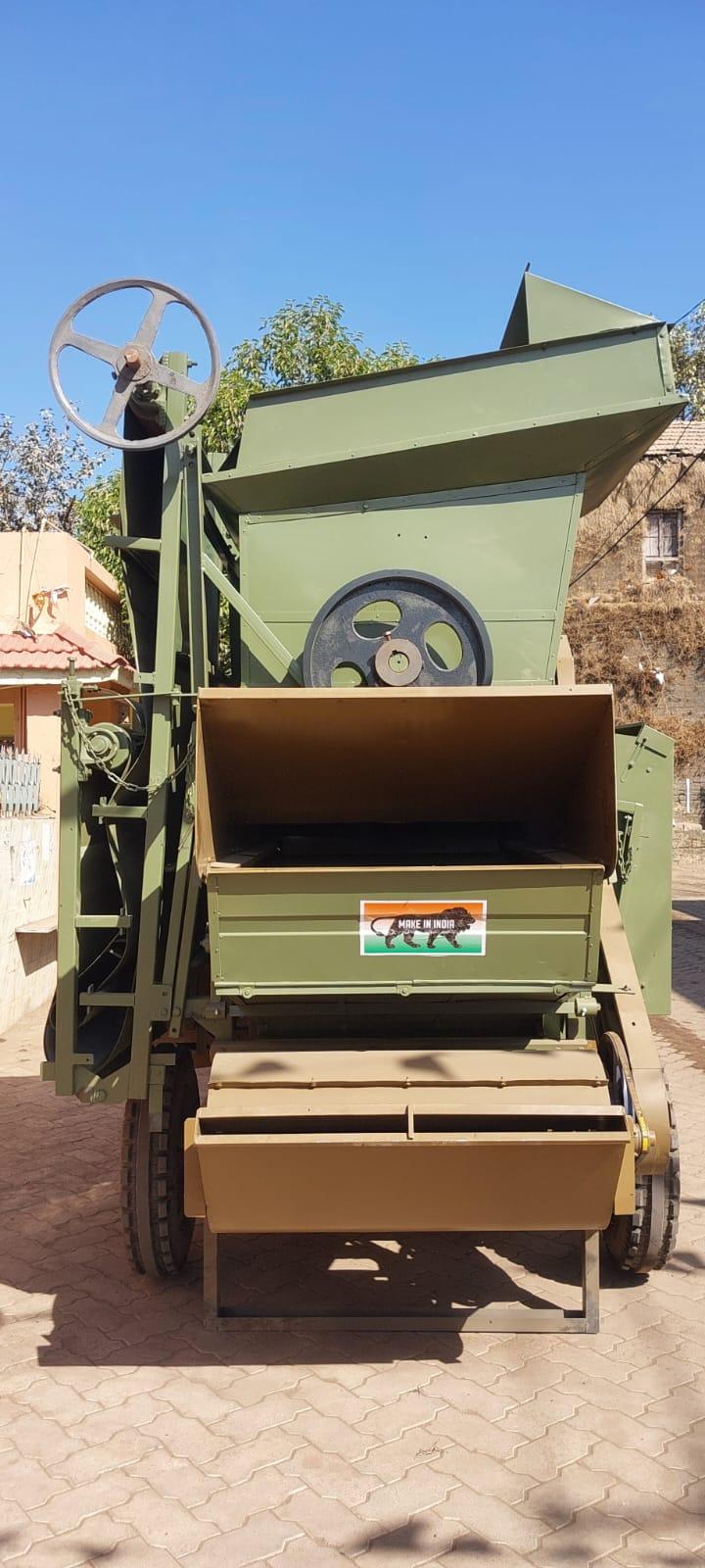 ગીતા થ્રેસર વેચવાનું છે