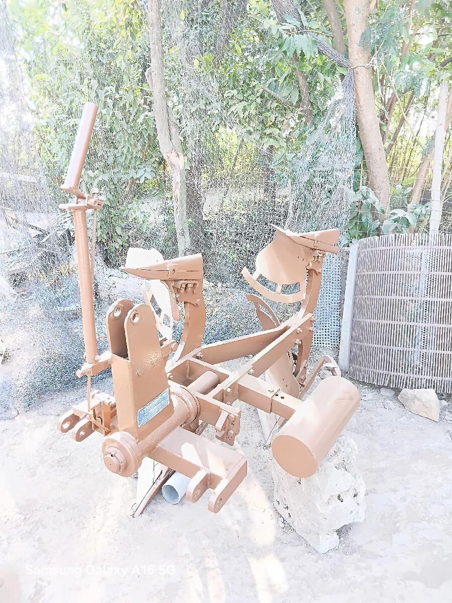 ચવડા વેચવાના છે