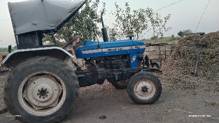 ટ્રેક્ટર