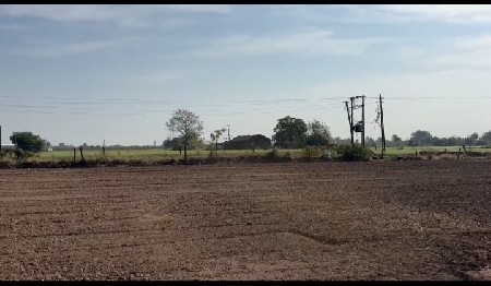 જમીન વેચવાની છે