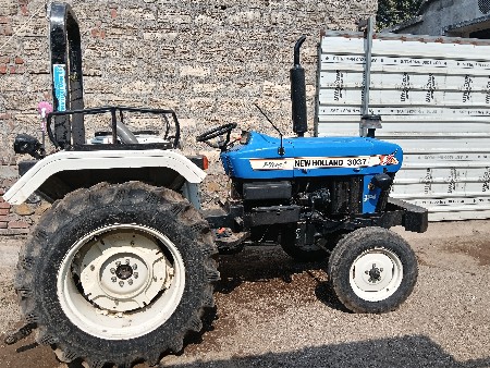 ટ્રેકટર વેચવાનું છે