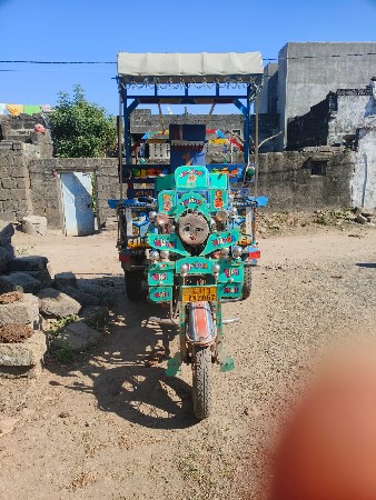 થંબનેલ 2