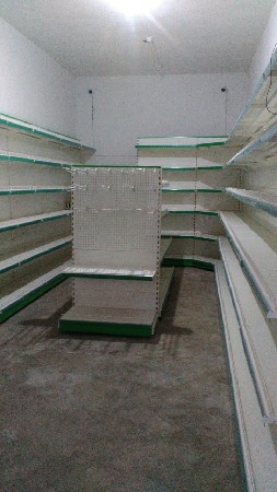 દુકાન માટેનું ફર્નિચર