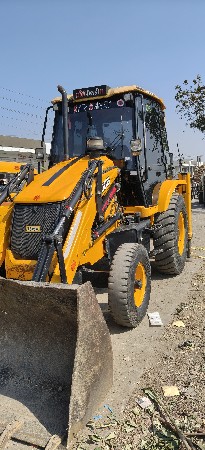JCB 3DX