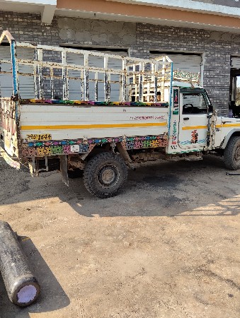 પીકપ બોલેરો