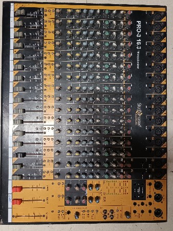 ૧૬ ચેનલ મિક્સર વેસવાનું સે