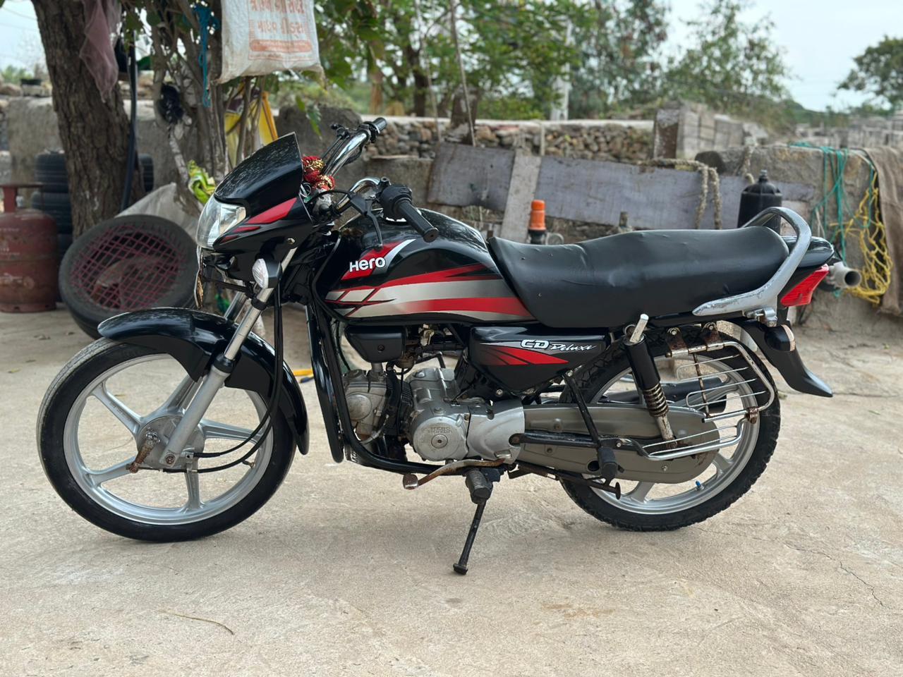 Hero Honda CD Deluxe  2012 Model