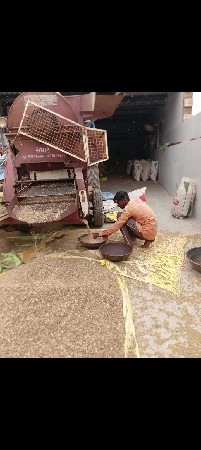 સમ્રાટ નું થ્રેસર