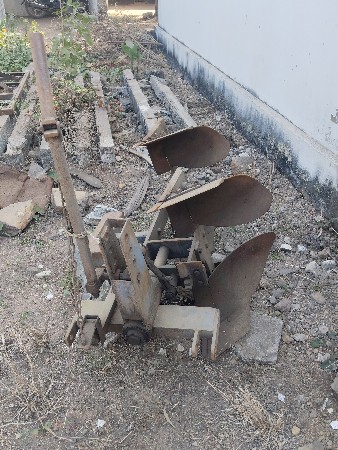 વેચવાની મીની ટ્રેકટર