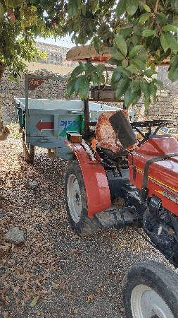 મીની ટેકટર વેચવાનું છે