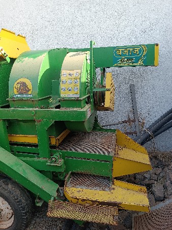 બજાજ થ્રેસર લાઇન મોડલ 22 23 નું મો