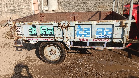 મીની ટ્રેક્ટર  ની લારી