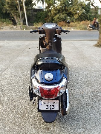 थंबनेल 4