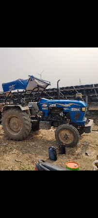 આઇશર ટેકટર