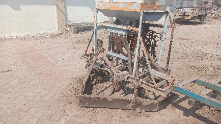 थंबनेल 2