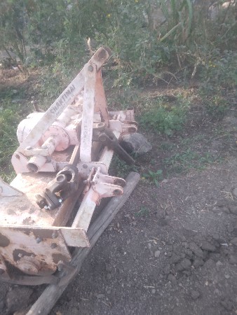 વેચવાનું છે