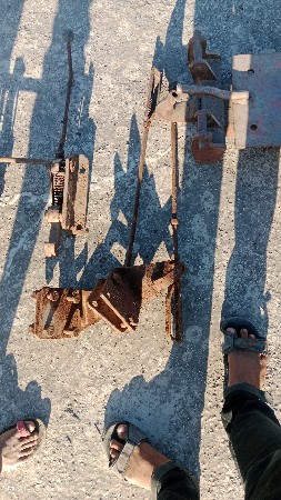 थंबनेल 2