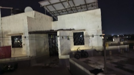 મકાન વેચવાનું છે.