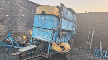 થ્રેશર વેચવાનું છે