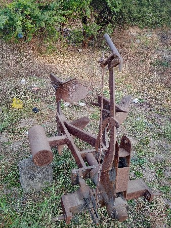 थंबनेल 2