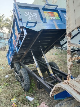 રાજવીર ટેલર વેચવાનું છે