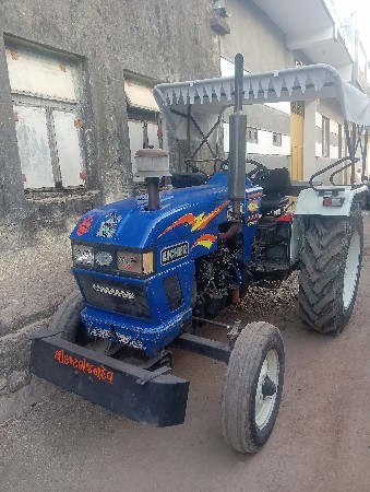 ટ્રેક્ટર